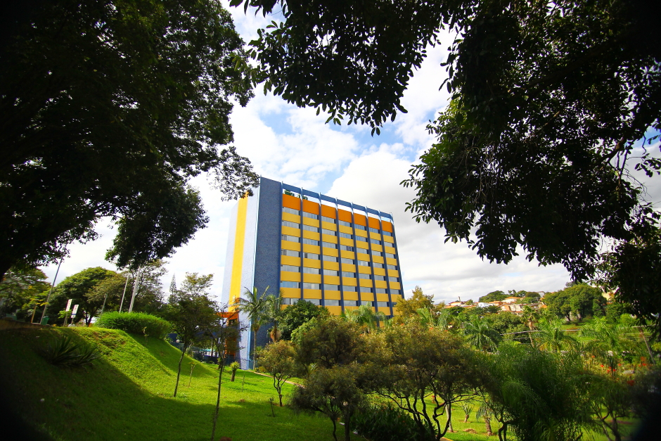 cv__2353_claudio_vieira.jpg