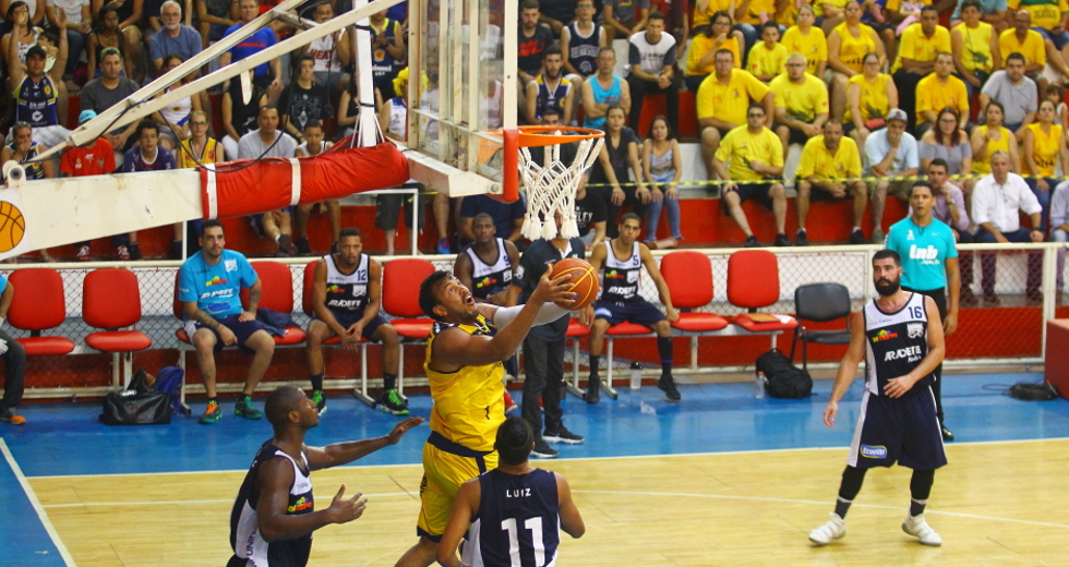 basquete-10-claudio_vieira.jpg