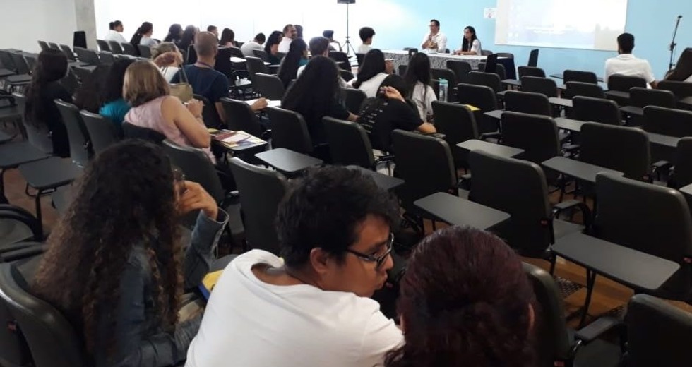 conferencia.jpg