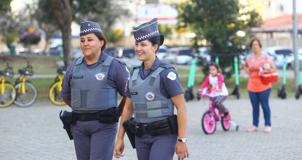 cv__7216_claudio_vieira.jpg