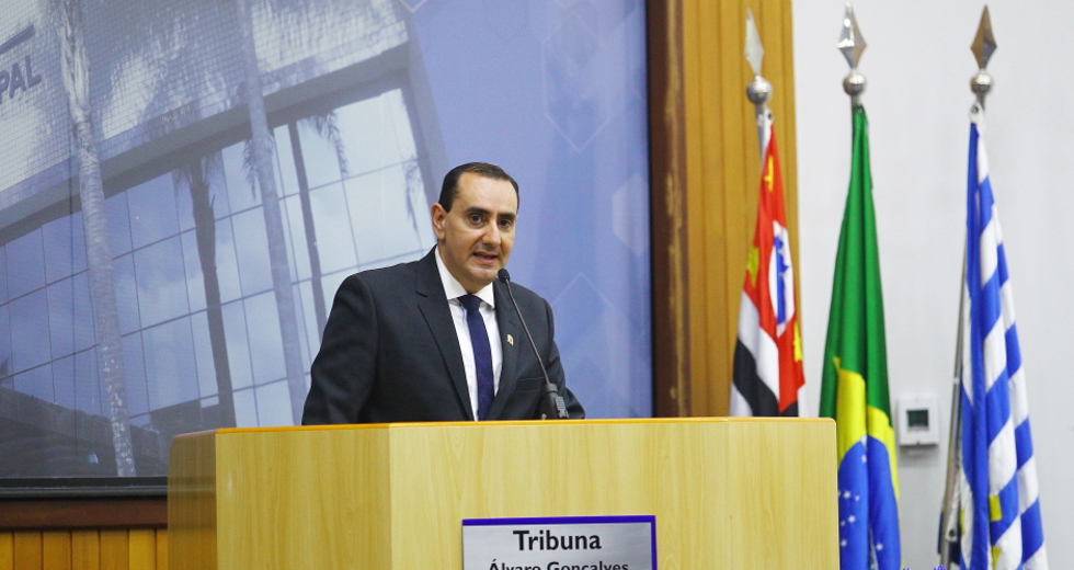 cv__4600_claudio_vieira.jpg