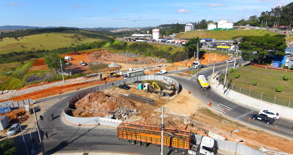 cv__7429_claudio_vieira.jpg
