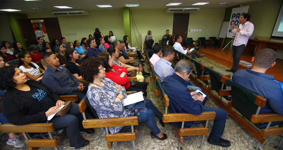 cv__2245-claudio_vieira.jpg