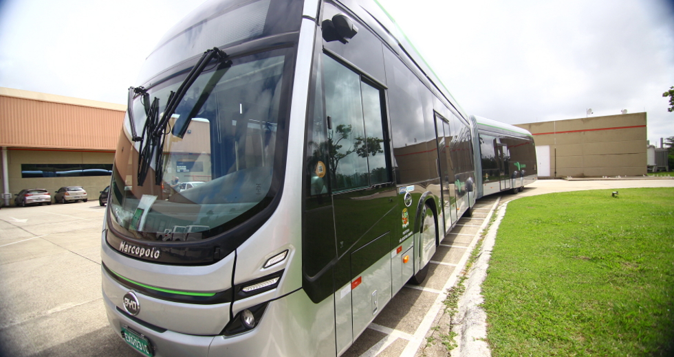 cv__6157_claudio_vieira.jpg