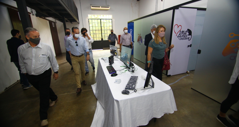 cv__7308_claudio_vieira.jpg