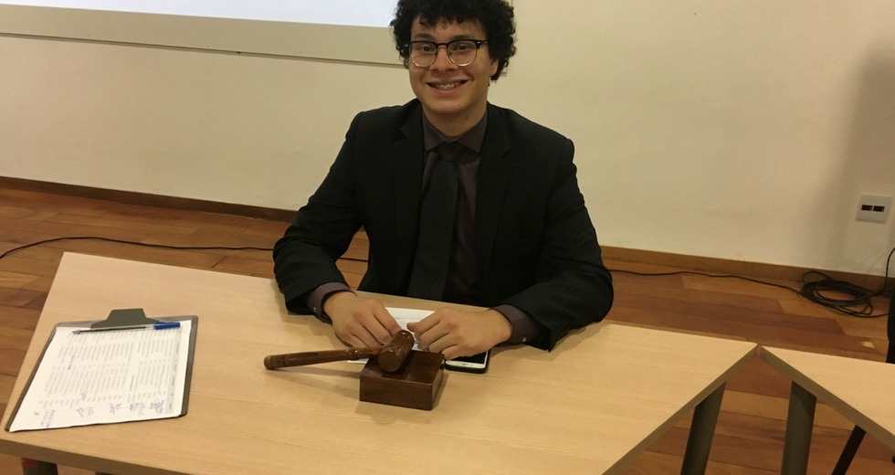 alunos-do-ensino-fundamental-participam-de-simulacao-da-onu-06.jpeg