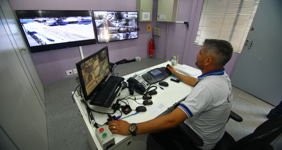 cv__0914_claudio_vieira.jpg