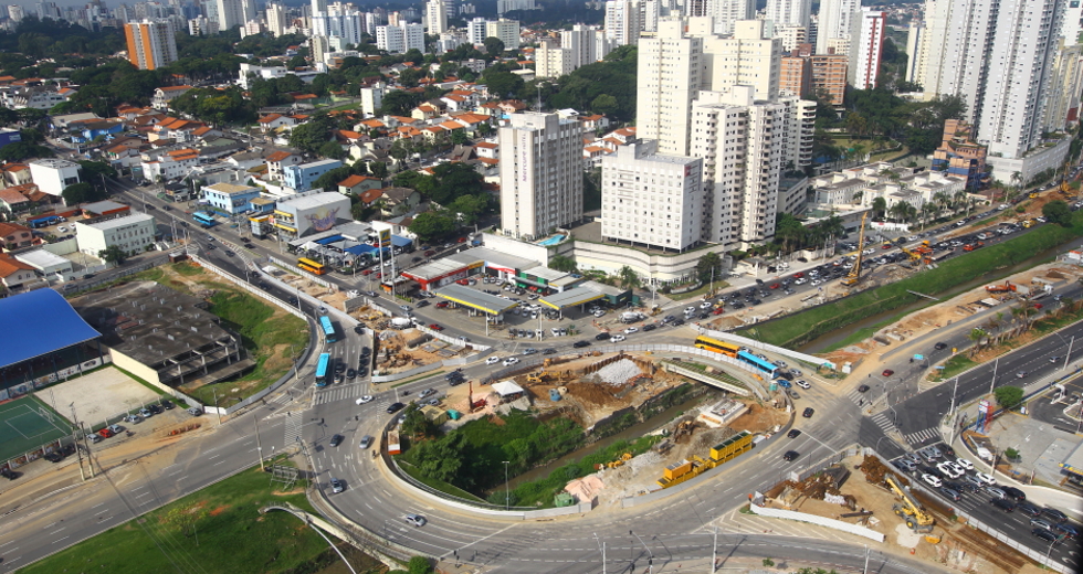 cv__9221_claudio_vieira.jpg