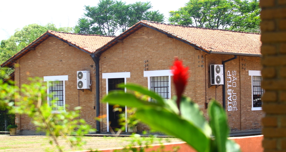 cv__3548_claudio_vieira.jpg