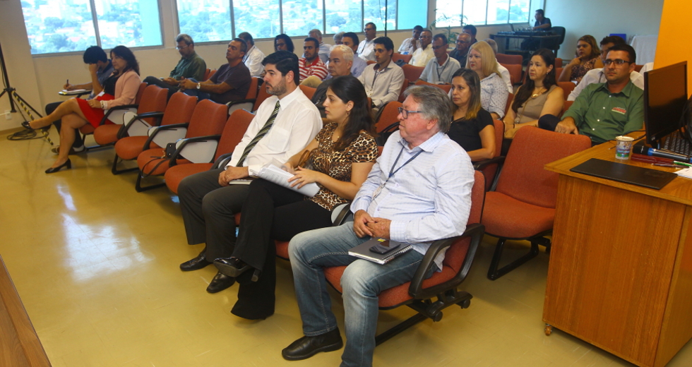 conselho_saneamento_basico-01-claudio_vieira.jpg