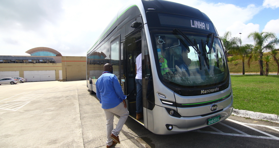 cv__6387_claudio_vieira.jpg