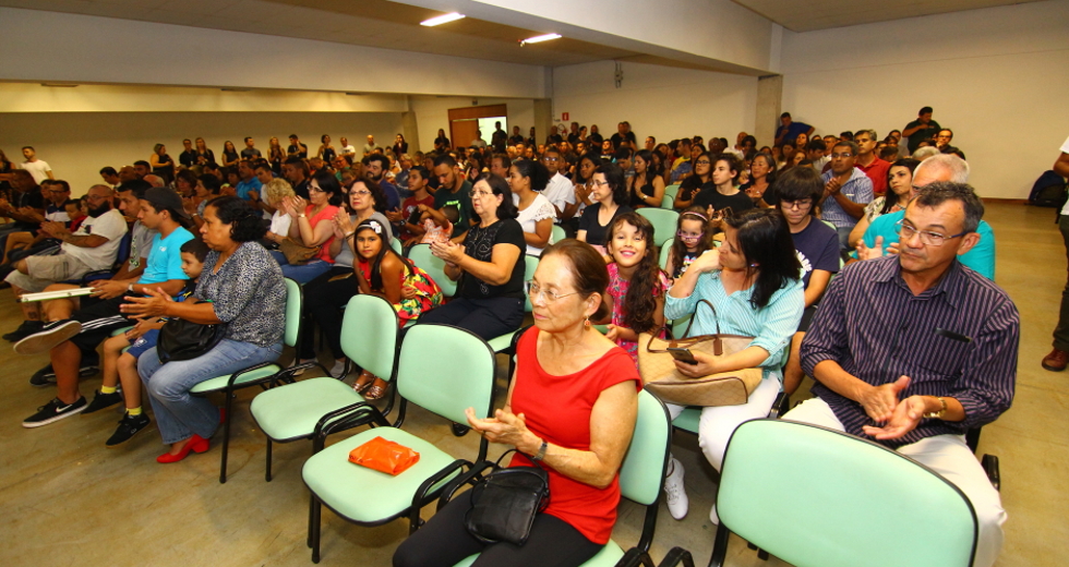 cv__6877-claudio_vieira.jpg