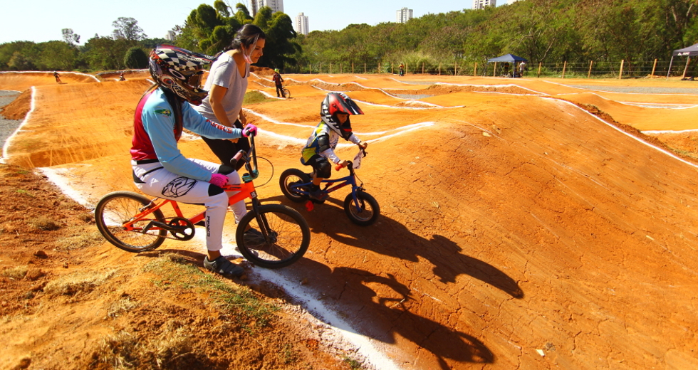 cv__0679_claudio_vieira.jpg