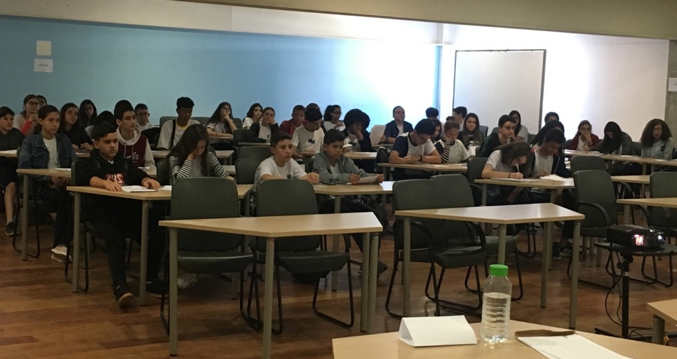 alunos-do-ensino-fundamental-participam-de-simulacao-da-onu-04.jpeg