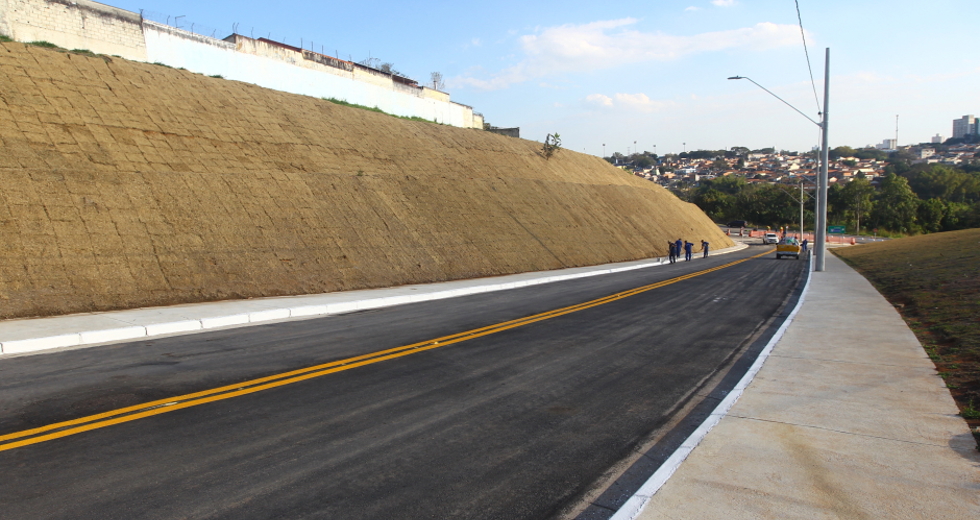 cv__4129_claudio_vieira.jpg