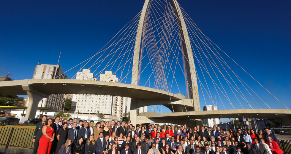 foto-oficial-isu-fotos-adenir-britto-1.jpg