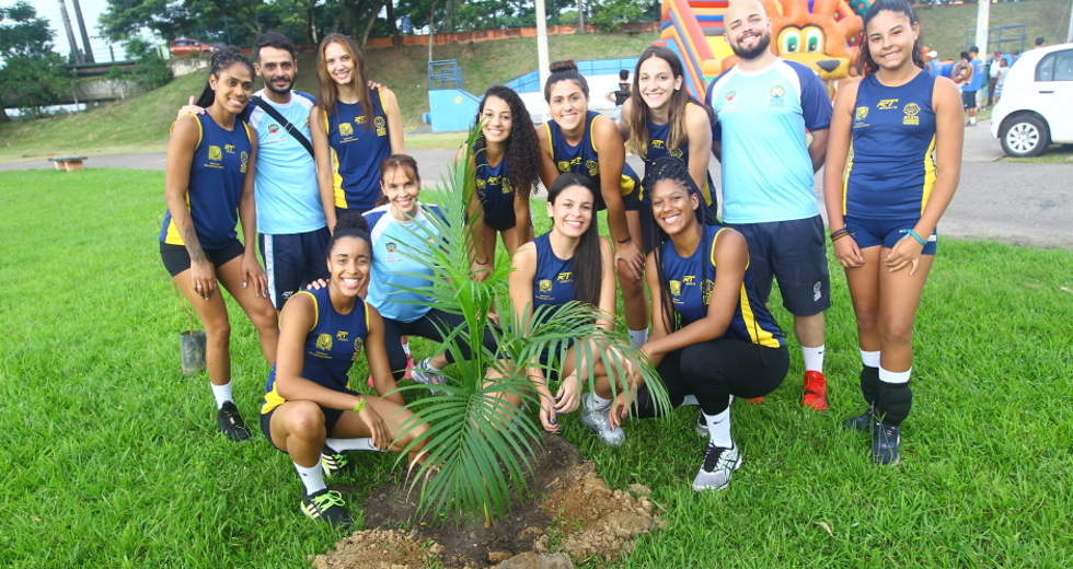 cv__8902_claudio_vieira.jpg