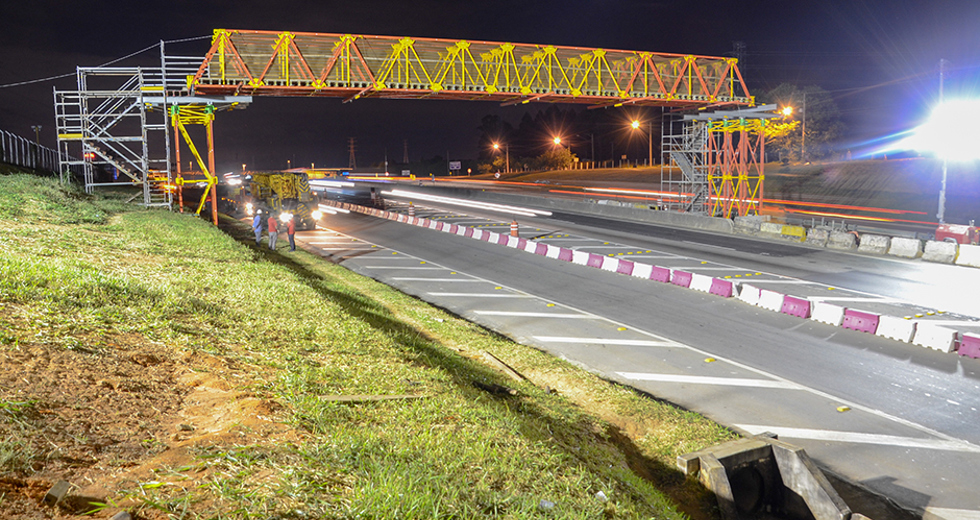 remocao-passarela-de-obras-via-cabui-01-04-2019-lucas-cabral-01.jpg