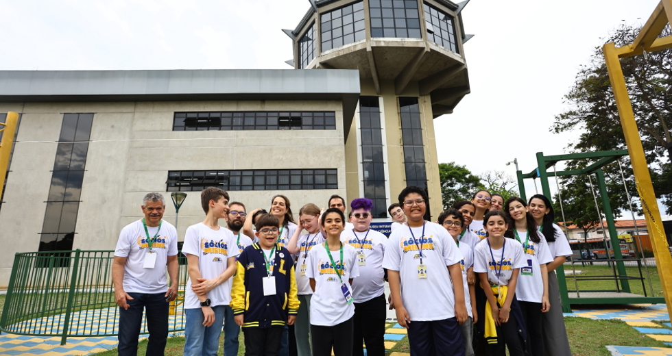 Projeto Sócios-Mirins visita o MIC. Foto: Claudio Vieira/PMSJC 05-11-2025 