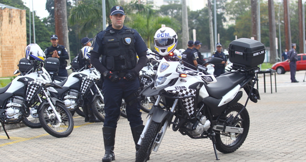 cv__1798_claudio_vieira.jpg