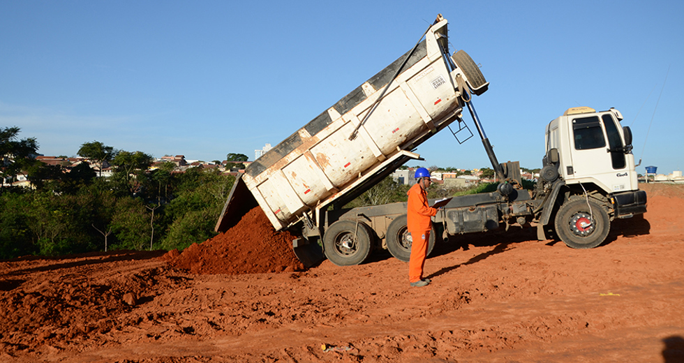 atualizacao-obras-interligacao-av-salinas-x-av-evangelicos-01-07-2019-lucas-cabral-06.jpg