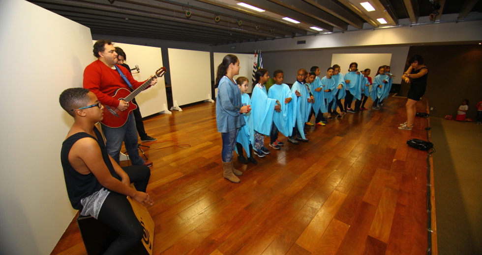 cv__8299-claudio_vieira.jpg