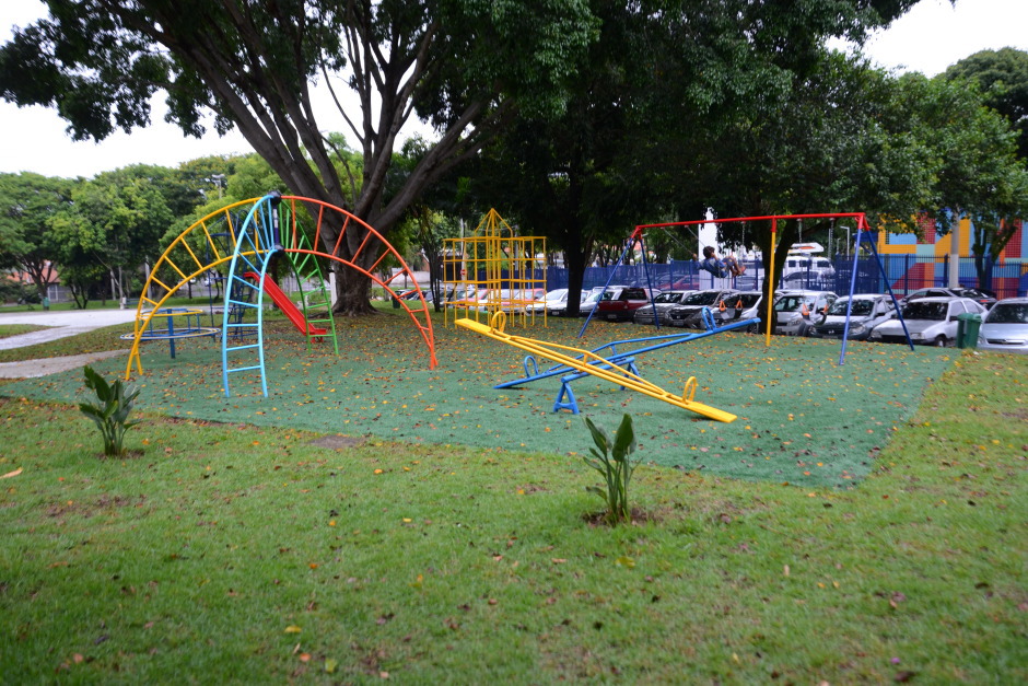 foto_charles-de-moura040pmsjc.jpg