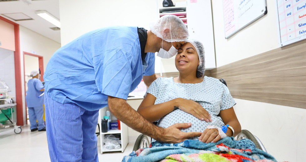 Parto de gestante com gravidez de risco no HM