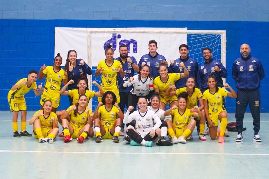 sj-futsal-feminino.jpg