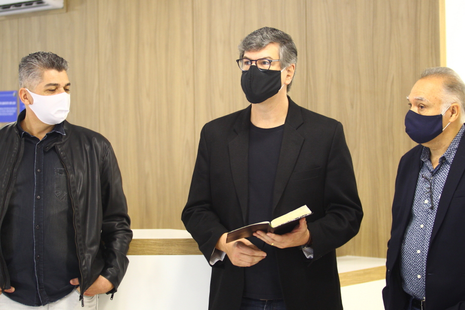 cv__5924_claudio_vieira.jpg