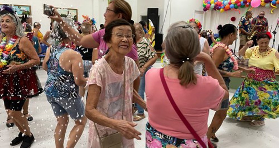 Concurso de fantasias de Carnaval na Casa do Idoso Centro