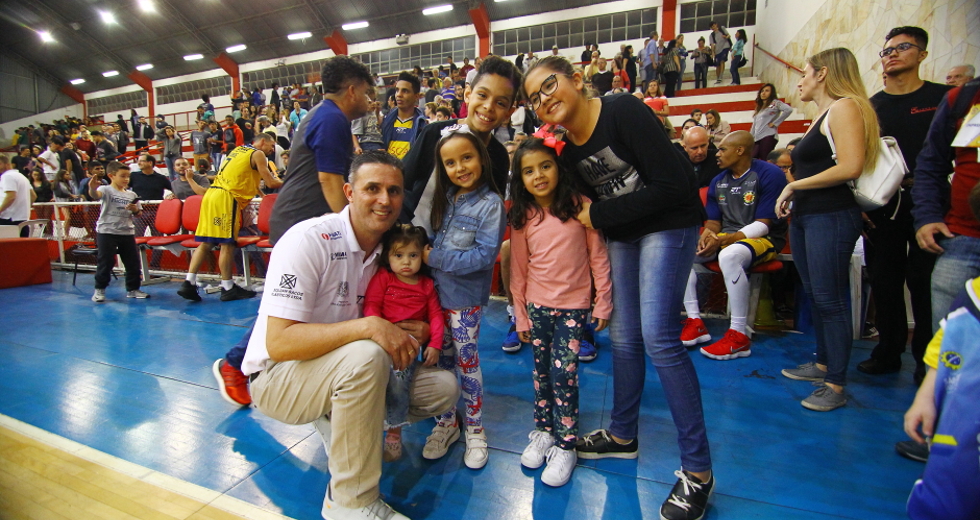cv__1626-claudio_vieira.jpg