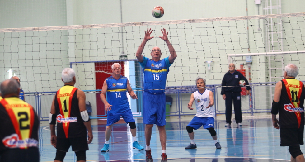 cv__8187_claudio_vieira.jpg