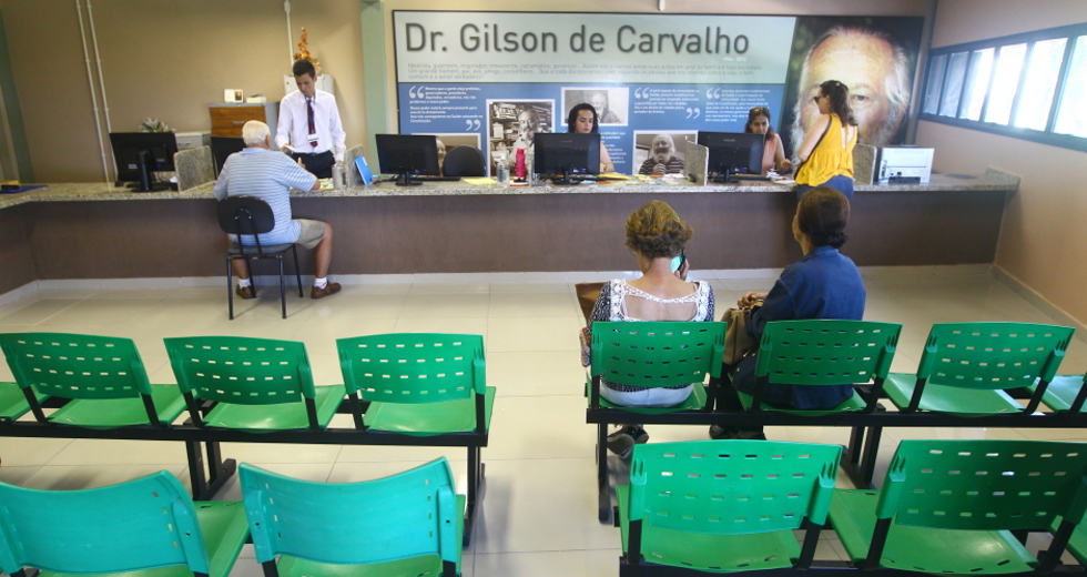cv__9029_claudio_vieira.jpg