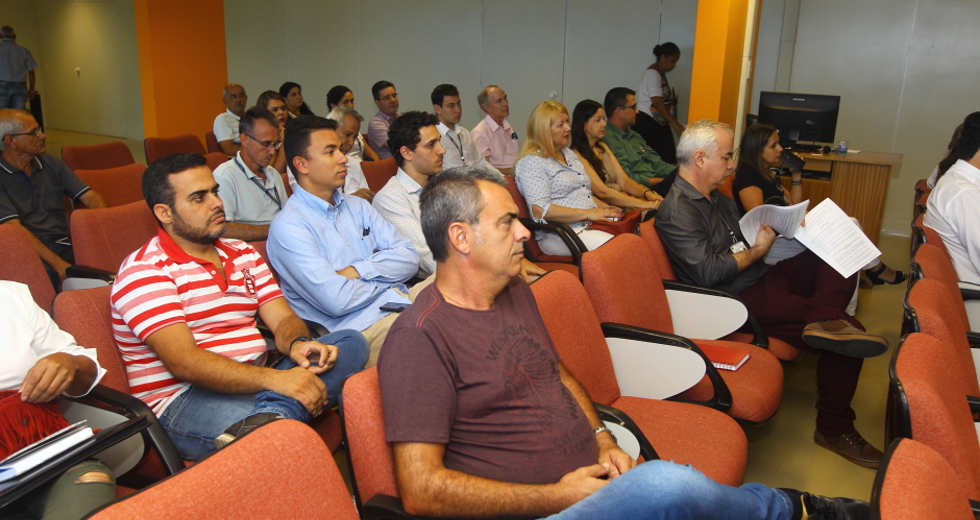 conselho_saneamento_basico-03-claudio_vieira.jpg