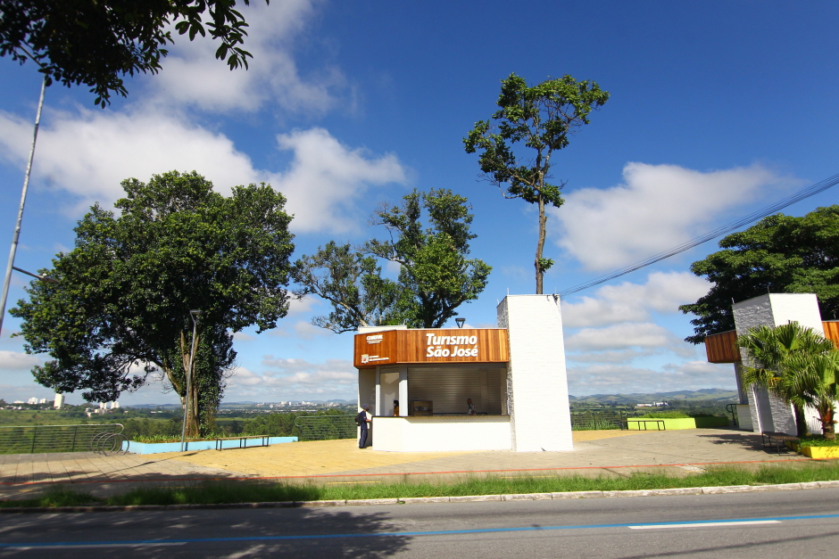 cv__7152_claudio_vieira.jpg