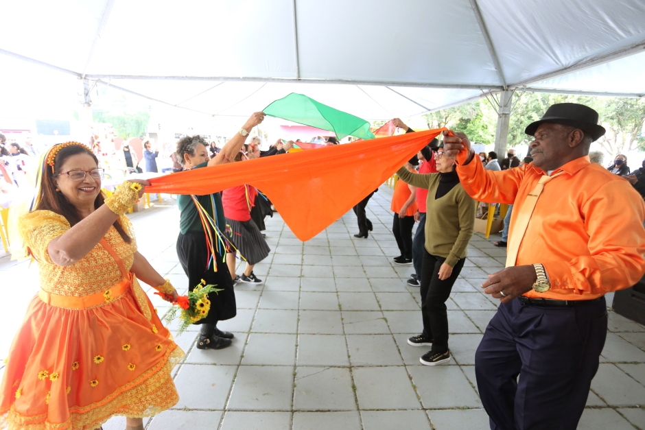 img_1107_adenir_britto.jpg