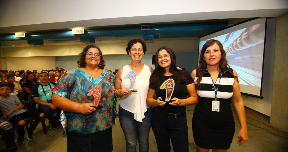 cv__6936-claudio_vieira.jpg