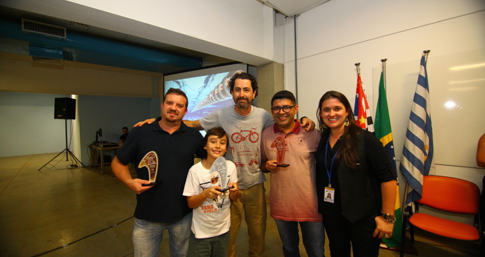 cv__7010-claudio_vieira.jpg
