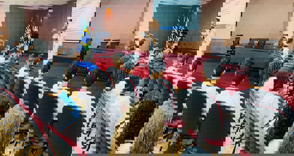 fundhas18.jpeg