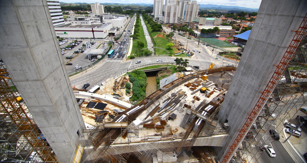 cv__8131_claudio_vieira.jpg