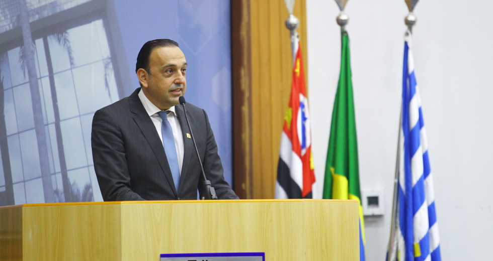 cv__4739_claudio_vieira.jpg