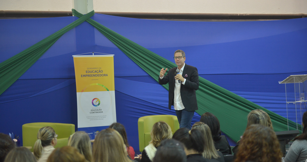 seminario-educacao-empreendedora-23-05-2019-lucas-cabral-15.jpg