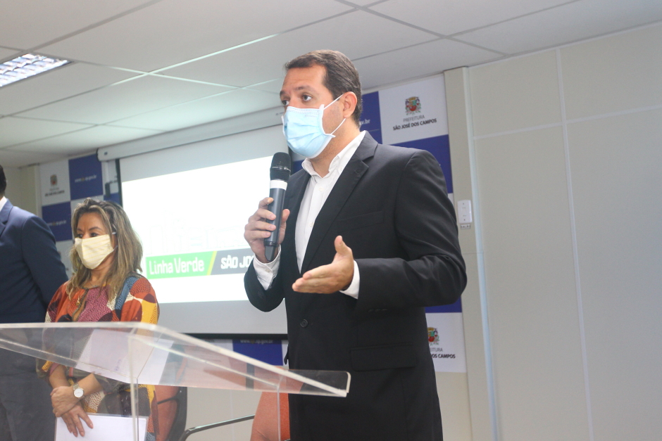 cv__5022_claudio_vieira.jpg