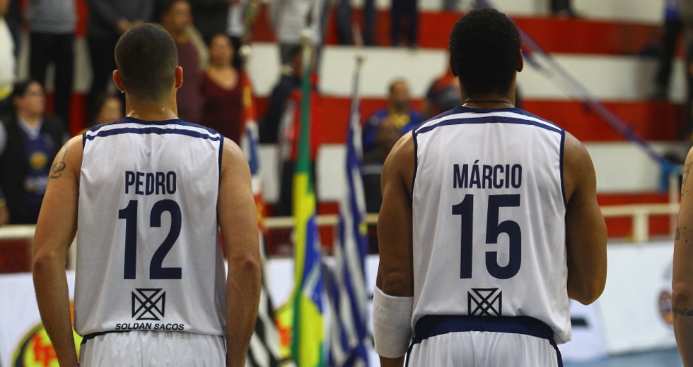 cv__3740-claudio_vieira.jpg