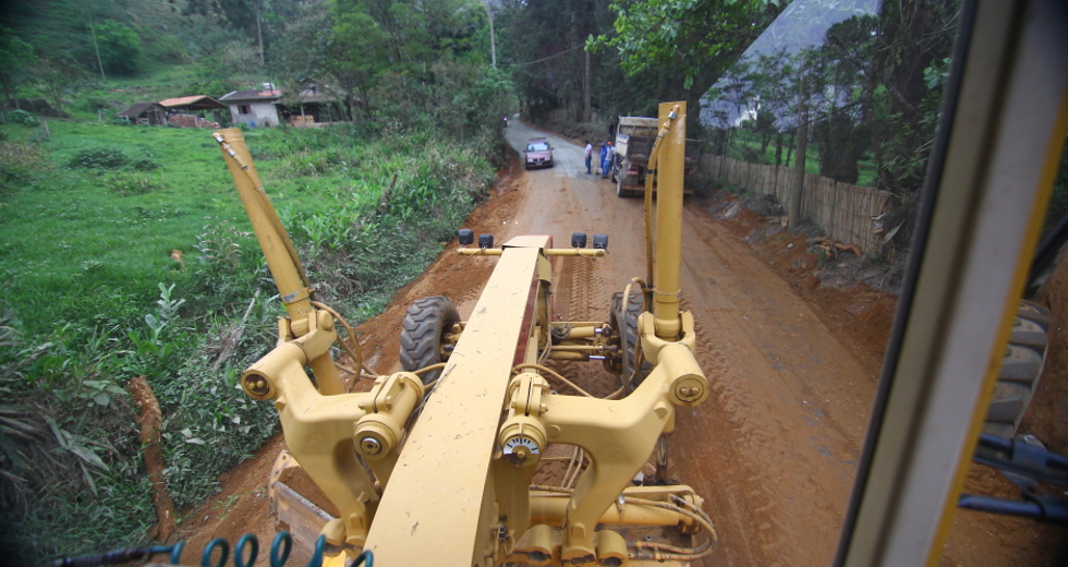 cv__6885_claudio_vieira.jpg