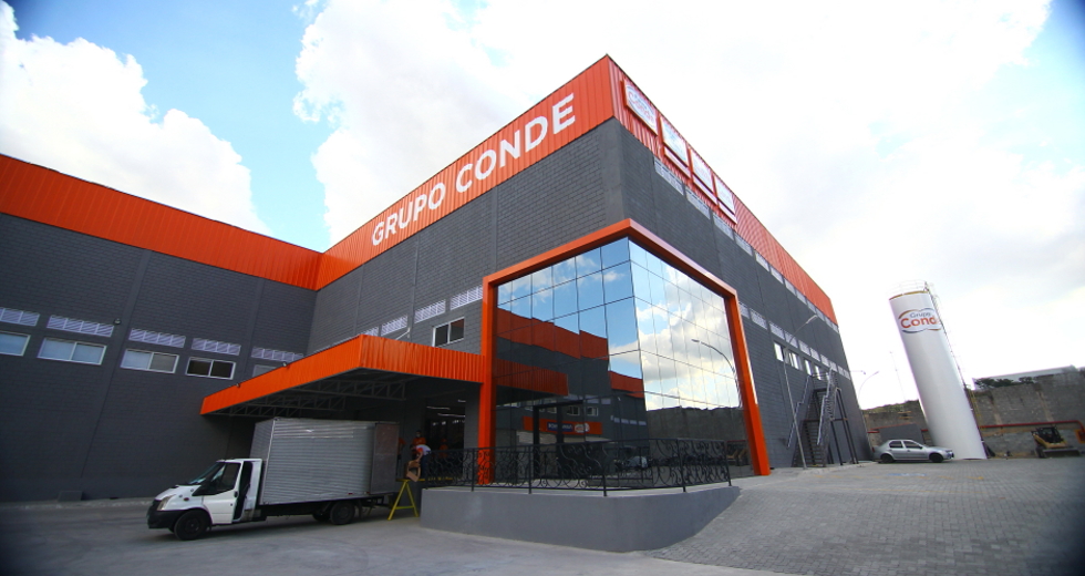 cv__7412_claudio_vieira.jpg