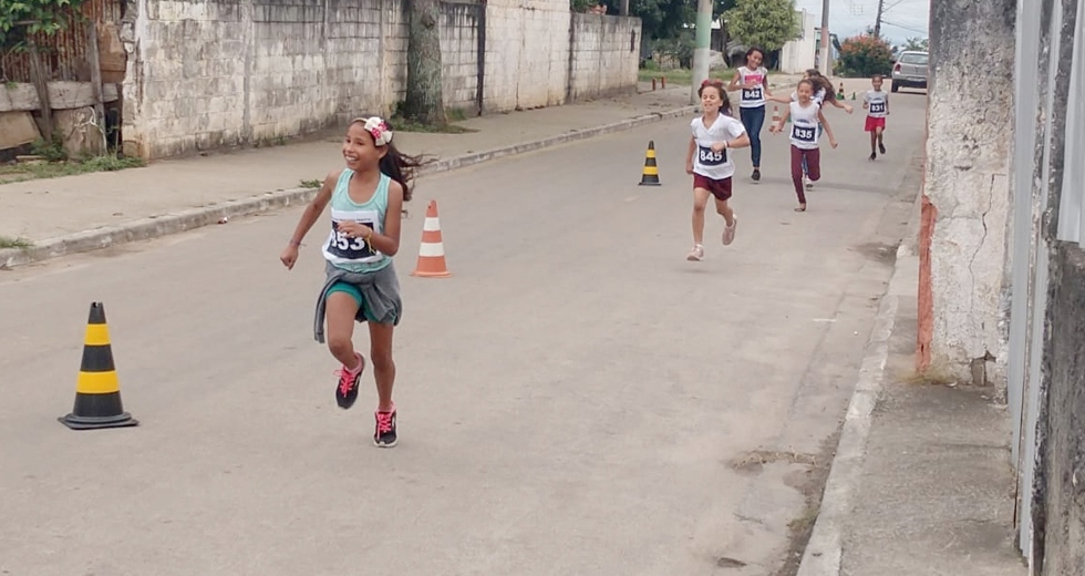 emef-profª-mercedes-maria-perotti-corrida-13.jpg