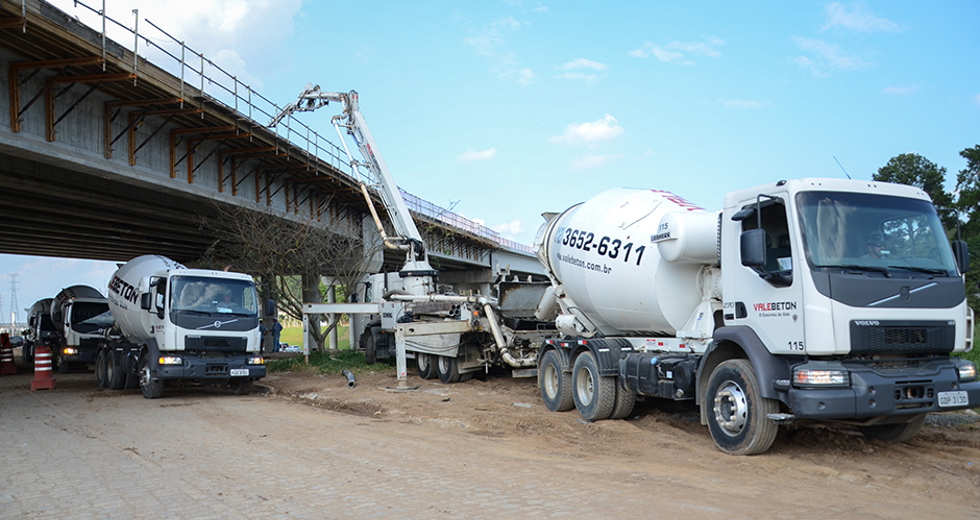 concretagem-viaduto-via-cambui-26-04-2019-lucas-cabral-01.jpg