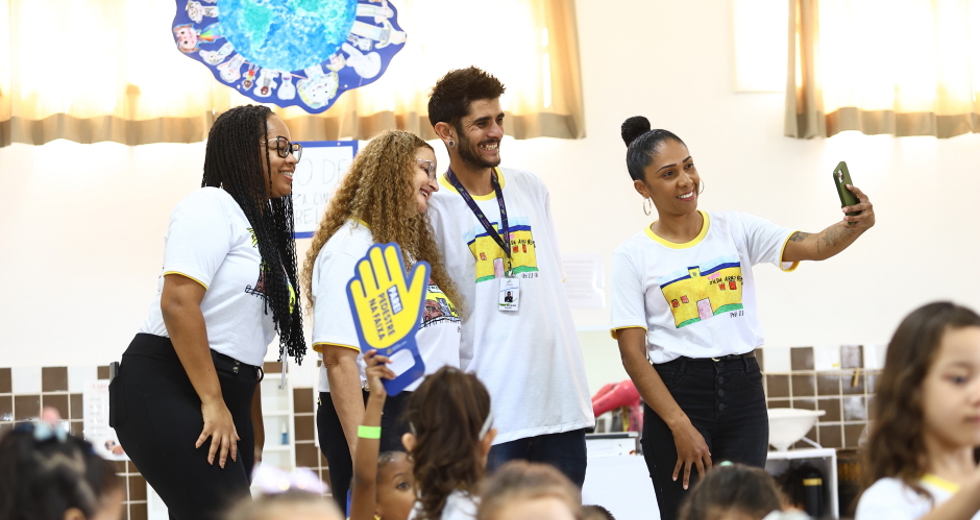 Ação Educamob da SEMOB no CEDIN Dra. Zilda Arns Neumann. Foto: Claudio Vieira/PMSJC 24-10-2025